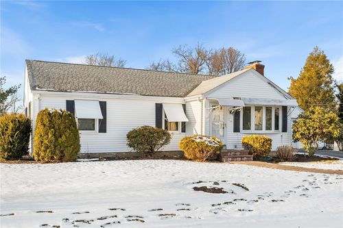 15 Lantern Lane, Cranston, RI, 02920 | Card Image