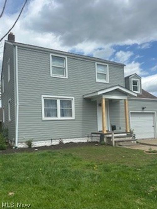 605 14th Street Ne, Canton, OH, 44714 | Card Image