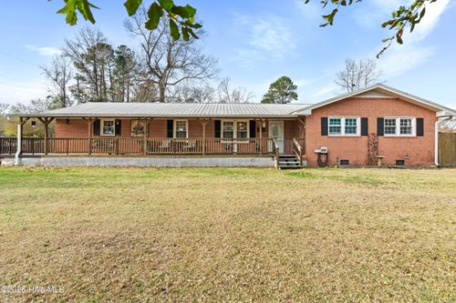 2793 Neils Eddy Rd, Riegelwood, NC, 28456-9555 | Card Image