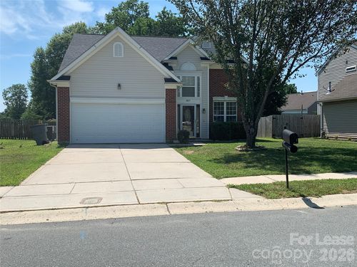8815 Firestreak Dr, Charlotte, NC, 28216-5790 | Card Image