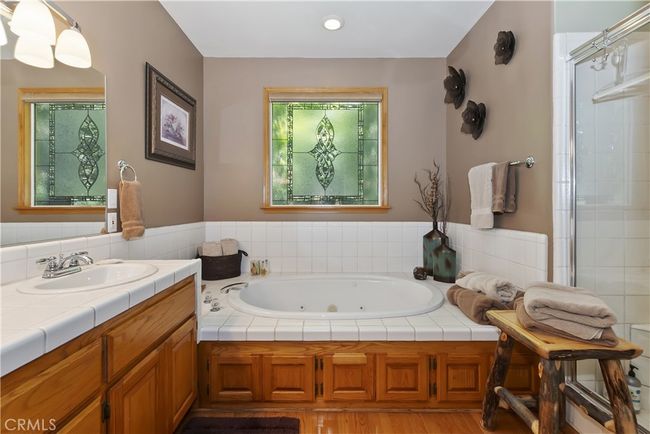 375 Meadow Cir N, House other with 4 bedrooms, 3 bathrooms and 2 parking in Big Bear Lake CA | Image 31