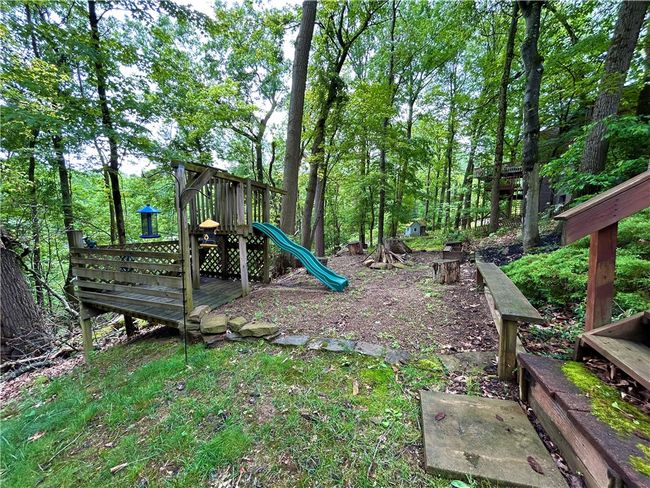 1157 Woodhill Dr, House other with 4 bedrooms, 3 bathrooms and 2 parking in Gibsonia PA | Image 38