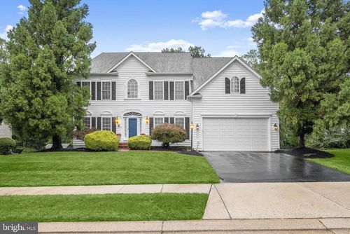 822 Queens Park Dr, OWINGS MILLS, MD, 21117-2250 | Card Image