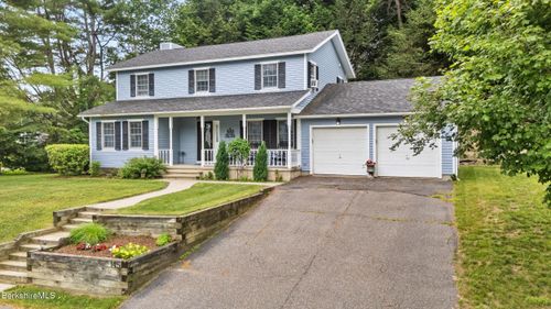 145 Leona Dr, Pittsfield, MA, 01201 | Card Image