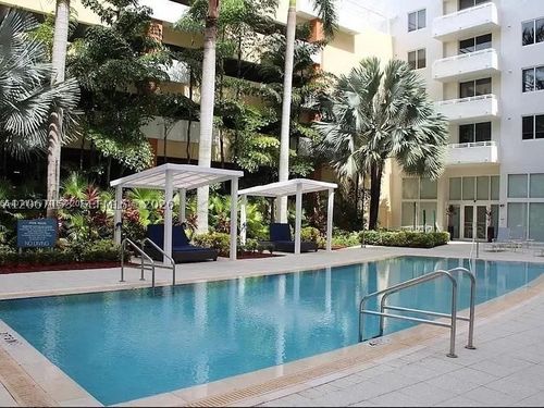 427-18800 Ne 29th Ave, Aventura, FL, 33180-2863 | Card Image