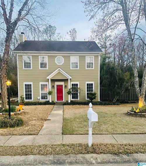 215 Chadwick Ln, Helena, AL, 35080-3137 | Card Image