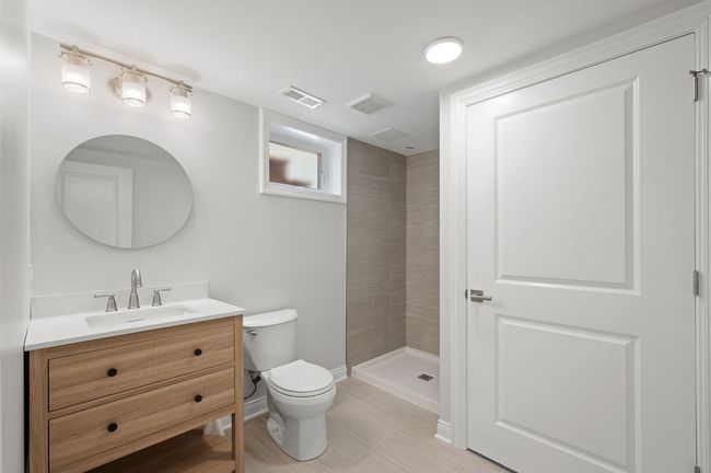 7810 N Neva Ave, House other with 4 bedrooms, 3 bathrooms and 1 parking in Niles IL | Image 40