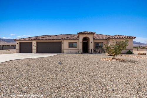 1644 E Red Hawk Rd, Scenic, AZ, 86432-0019 | Card Image