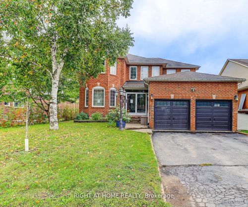 71 Church St, Keswick, ON, L4P0K7 | Card Image