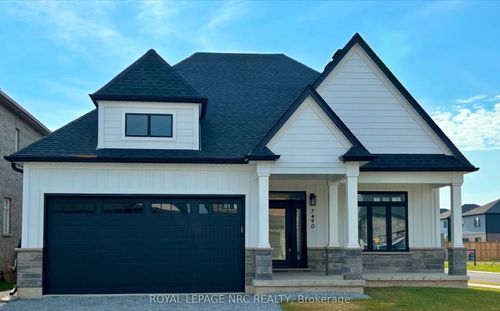 7490 Sherrilee Cres, Niagara Falls, ON, L2H3T4 | Card Image