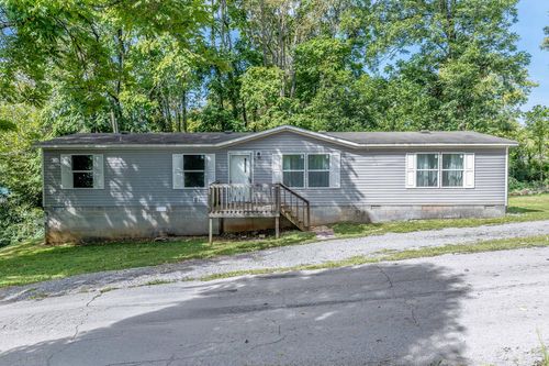 913 Doak St, Livingston, TN, 38570-1296 | Card Image