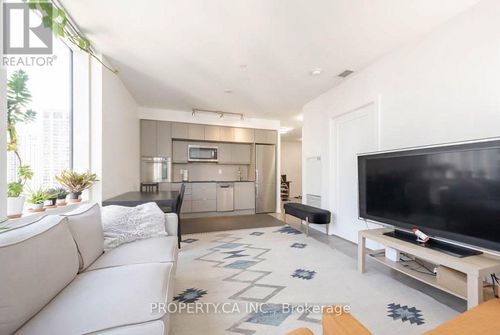 1903-10 York Street, Toronto (Waterfront Communities), ON, M5J2Z2 | Card Image