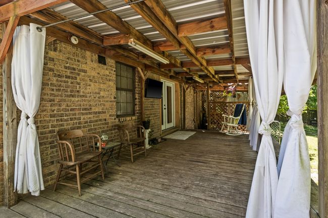 225 County Road 2109, House other with 4 bedrooms, 2 bathrooms and null parking in Hughes Springs TX | Image 16