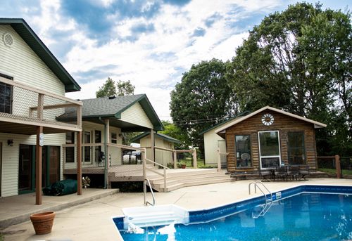 12655 Farm Road 2205 Cir, Cassville, MO, 65625-7489 | Card Image