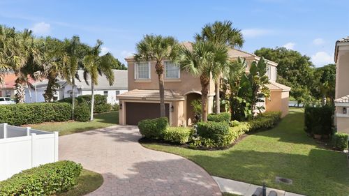 2462 Westmont Pl, Royal Palm Beach, FL, 33411-6140 | Card Image