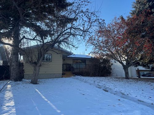 31 Bettenson Street, Red Deer, AB, T4R1J5 | Card Image