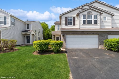3233 Harvard Ln, Lake In The Hills, IL, 60156-6752 | Card Image
