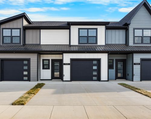 1505 Jonathan Wade Pvt Cir, Clarksville, TN, 37043-4120 | Card Image