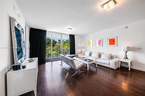 apt-403-720 Ne 62nd St, Miami, FL, 33138-6337 | Card Image