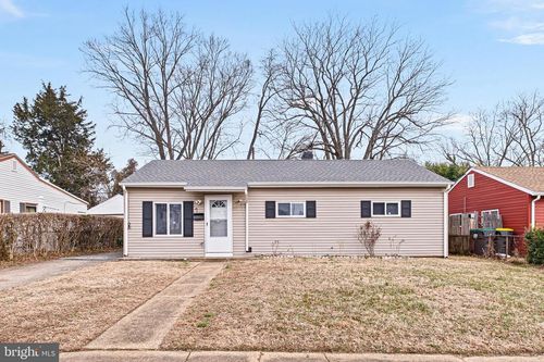 7 Onaway Pl, NEW CASTLE, DE, 19720-1244 | Card Image