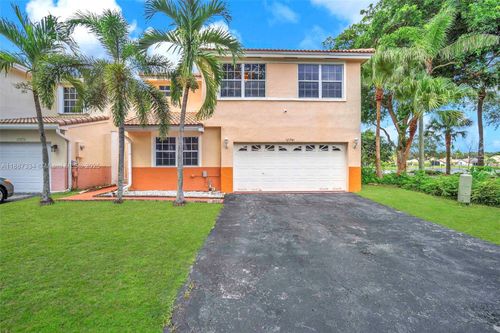 10741 N Saratoga Dr, Hollywood, FL, 33026-5003 | Card Image