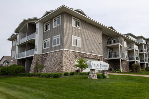 210-1215 N Lakeshore Dr, Lake City, MN, 55041-1170 | Card Image