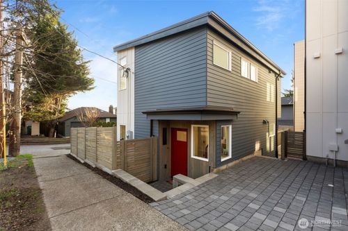 8407 42nd Ave Sw, Seattle, WA, 98136-2360 | Card Image