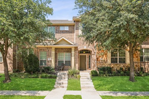 1911 Loma Linda Dr, Irving, TX, 75063-3926 | Card Image