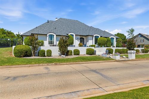 921 Gleneagles Drive, Edmond, OK, 73013 | Card Image