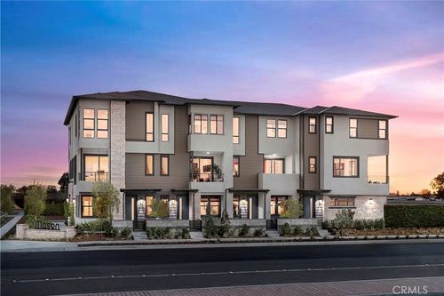 unit-101-103 S Laxore St, Anaheim, CA, 92804-1900 | Card Image