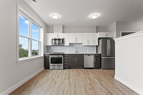 apt-408-13 Shetland St, Boston, MA, 02119-4212 | Card Image