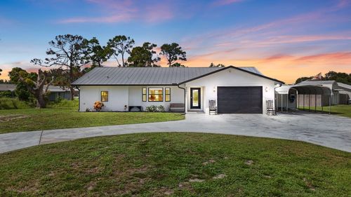 6501 Ocala Ave, Fort Pierce, FL, 34951-1515 | Card Image