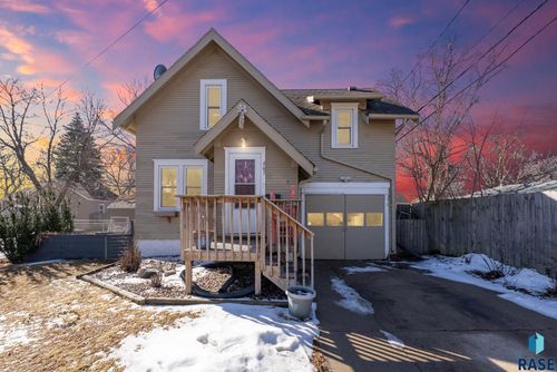 607 28th St Street, Sioux Falls, SD, 57105 | Card Image