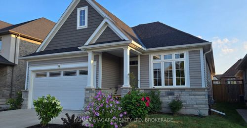 lower-8 Hopkins St, Thorold, ON, L2V0E6 | Card Image