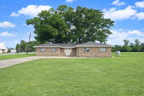 766 Bayou Blue Rd, Houma, LA, 70364-4116 | Card Image