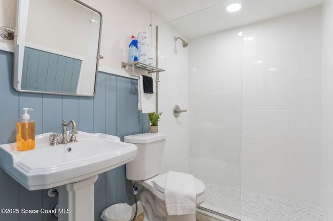 637 S Orlando Ave, Home with 0 bedrooms, 13 bathrooms and null parking in Cocoa Beach FL | Image 77