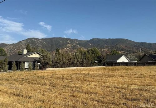 0 Burlingame Ct, Tehachapi, CA, 93561 | Card Image