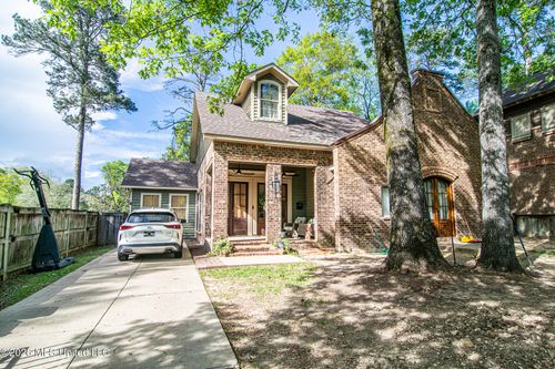 1612 E Northside Dr, Jackson, MS, 39211-6024 | Card Image