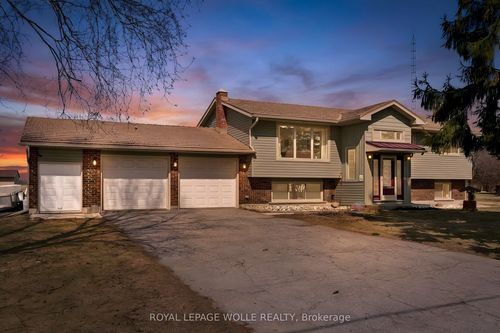 7422 Wellington Rd 51, Ariss, ON, N0B1B0 | Card Image