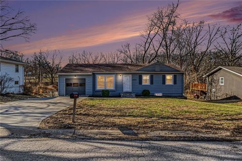 6803 Nw 72nd Ter, Kansas City, MO, 64152-2865 | Card Image