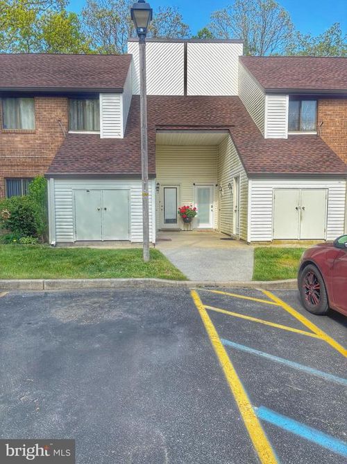 15 Country Oak Ln, EGG HARBOR TOWNSHIP, NJ, 08234-1865 | Card Image