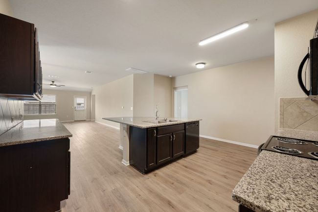 15212 Shell Bark Cv, House other with 4 bedrooms, 2 bathrooms and null parking in Austin TX | Image 10