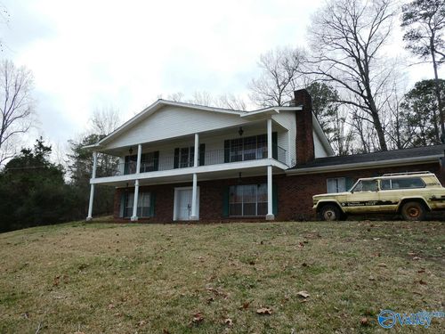 725 County Road 188, Crane Hill, AL, 35053-2304 | Card Image