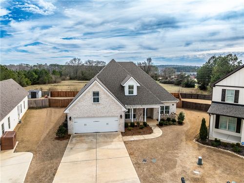138 Vineyard Ct, Auburn, AL, 36830-7735 | Card Image