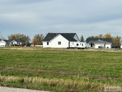 L7 B2 W 330 N, Blackfoot, ID, 83221 | Card Image