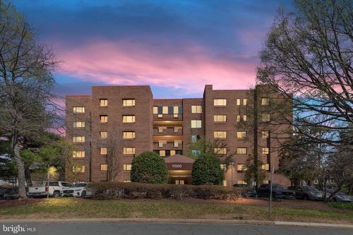 201-11500 Fairway Dr, Reston, VA, 20190-4453 | Card Image