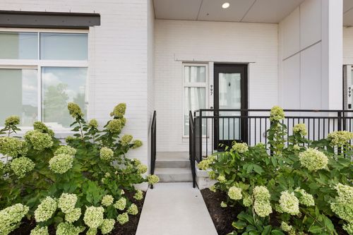 997 Scovel St, Nashville, TN, 37208-2545 | Card Image