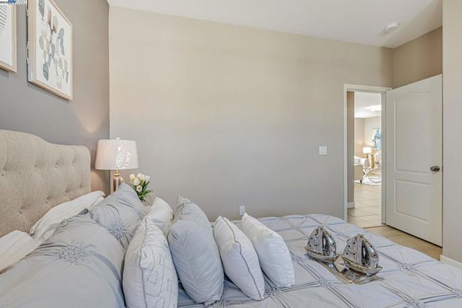 113 Silver Bell Way, House other with 5 bedrooms, 3 bathrooms and 2 parking in Oakley CA | Image 34