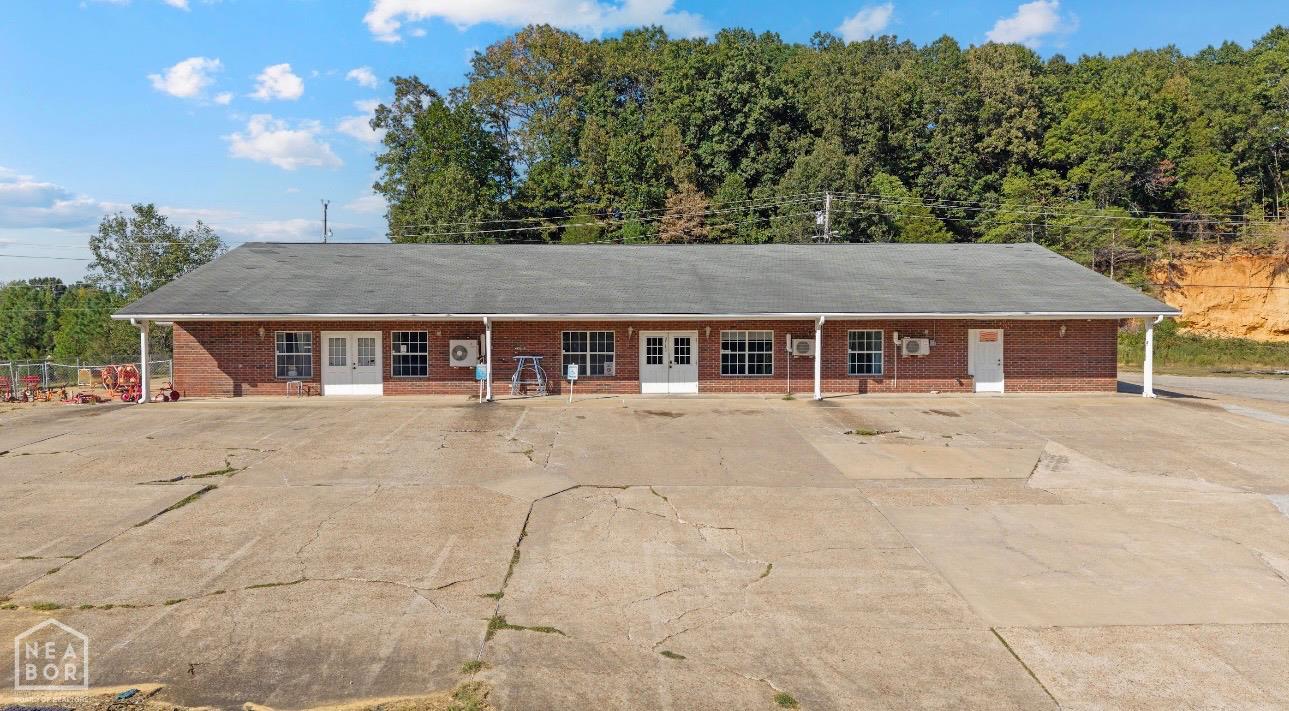 2640 Thomasville Rd, Pocahontas, AR 72455