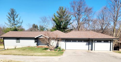 1703 N Park Ave, Oskaloosa, IA, 52577-2469 | Card Image